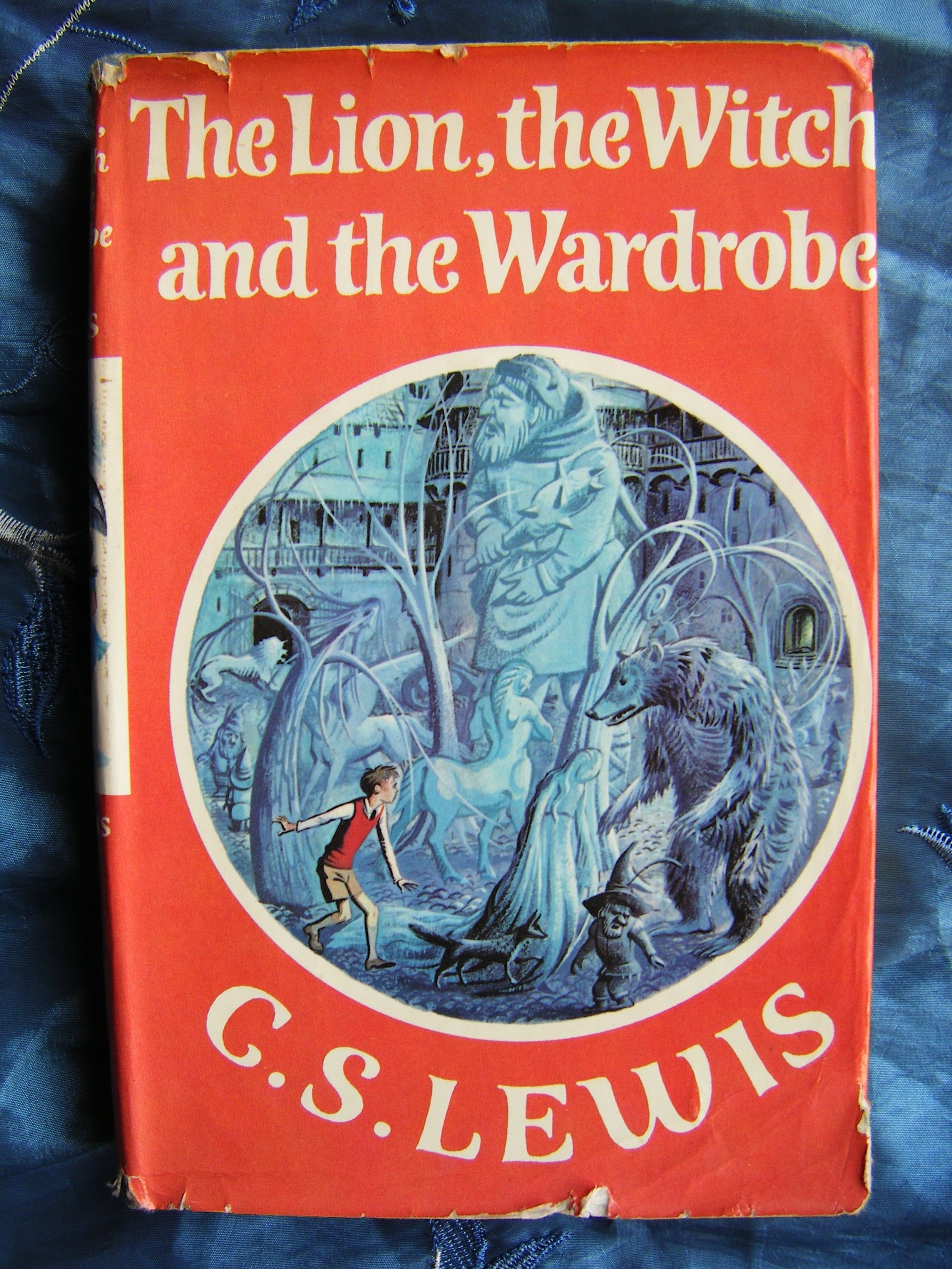The Chronicles of Narnia: The lion, the witch and the wardrobe