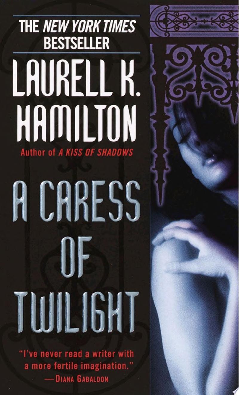 A Caress of Twilight (Meredith Gentry, Book 2)