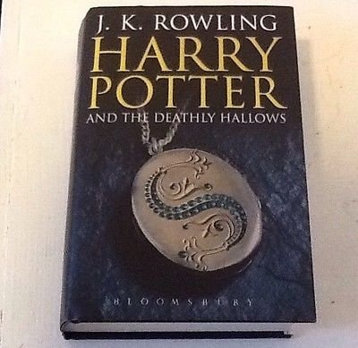 Harry Potter and the Deathly Hallows Adult