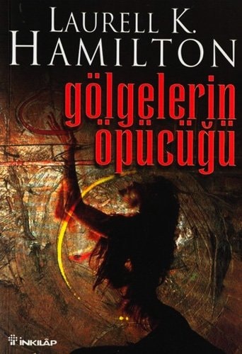 Gölgelerin Öpücügü