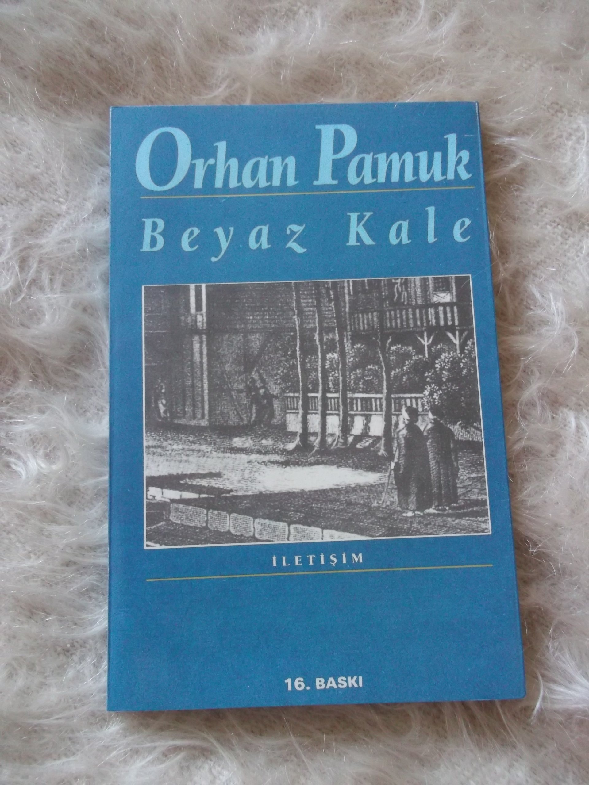 Beyaz kale roman